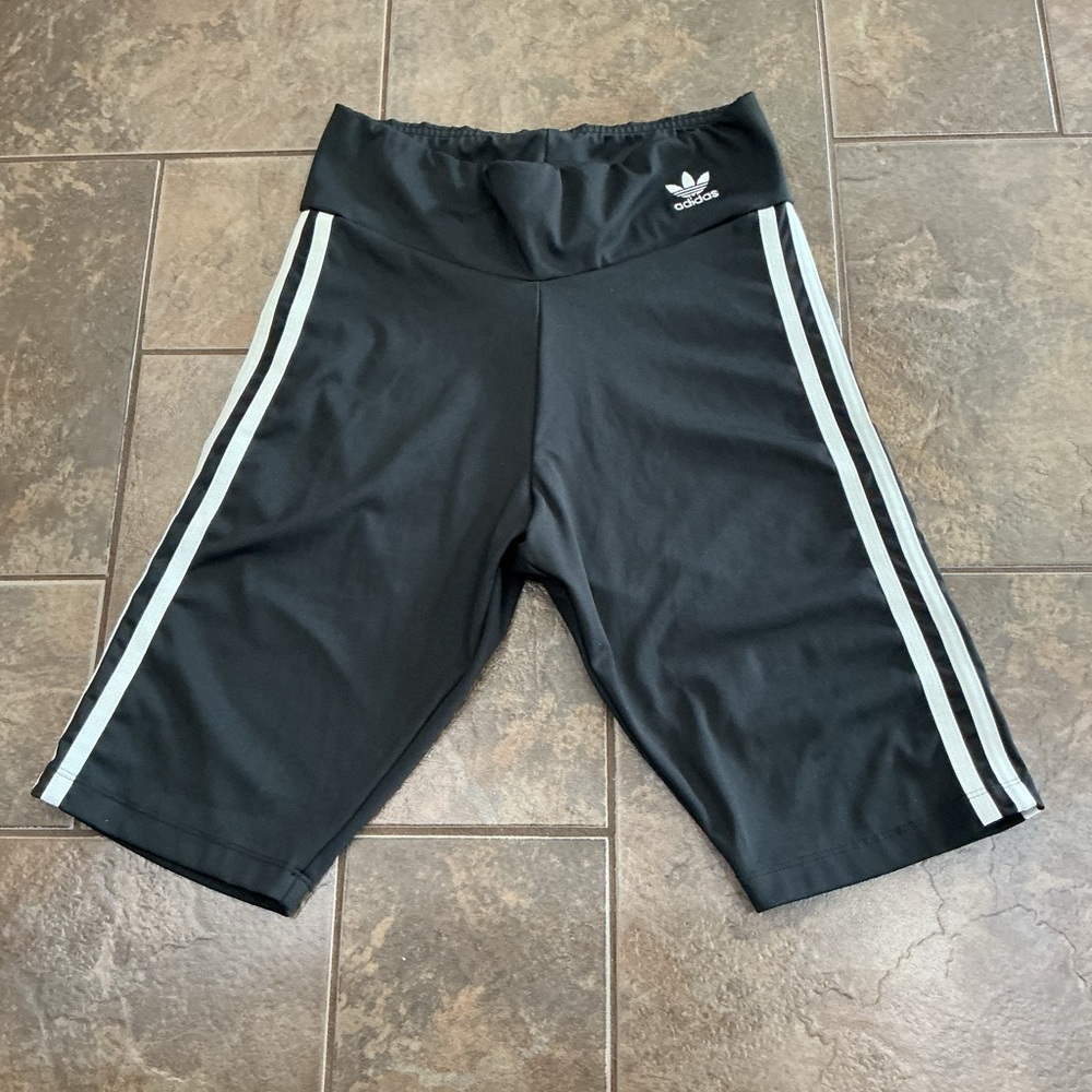 💰Make an offer, bundle and save💰  Adidas Black Shorts with White Accents